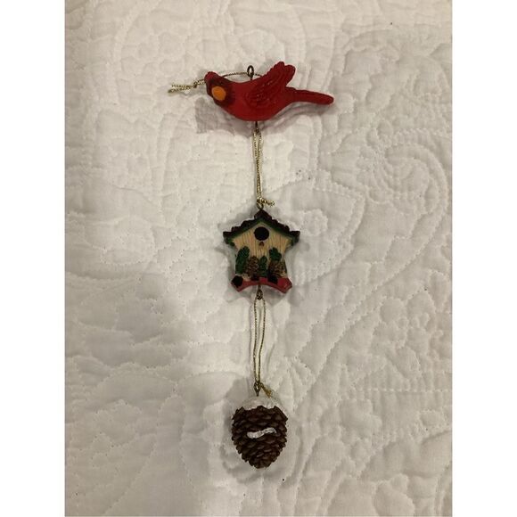 Vintage Cardinal Polystone Ornament - Picture 6 of 6